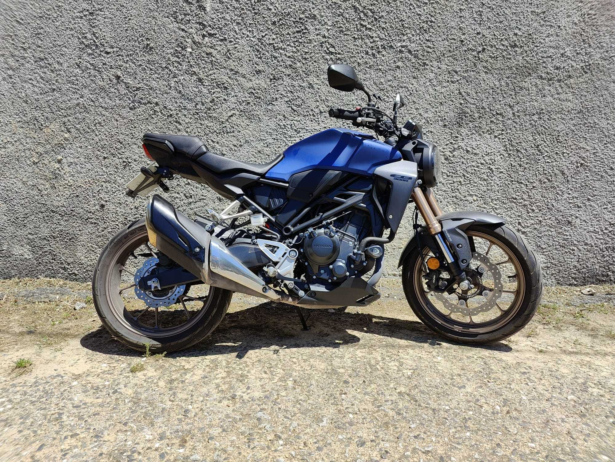 Honda CB300R (2019) EXTRAS