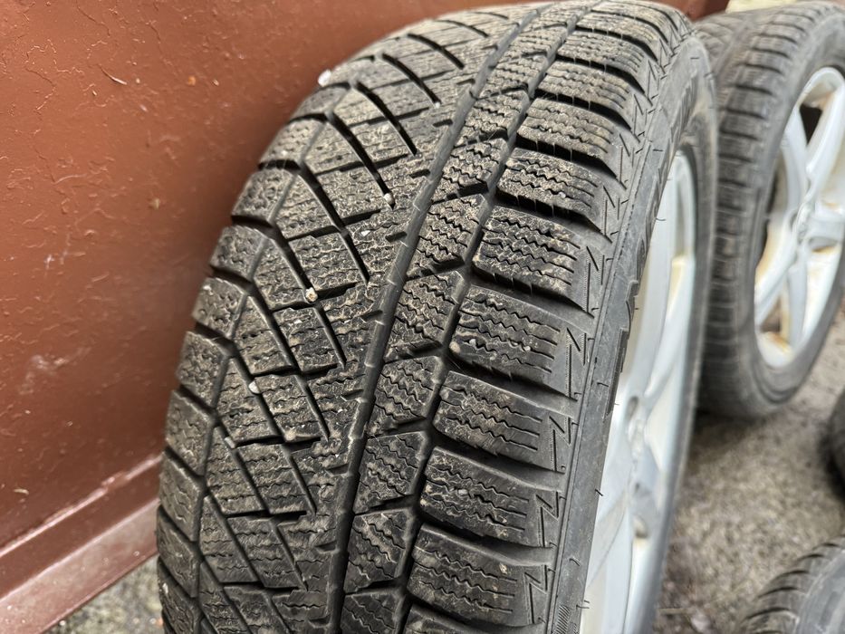 nokian tyres hakkapeliitta r5 205/55 r16 резина шини зимові клеса