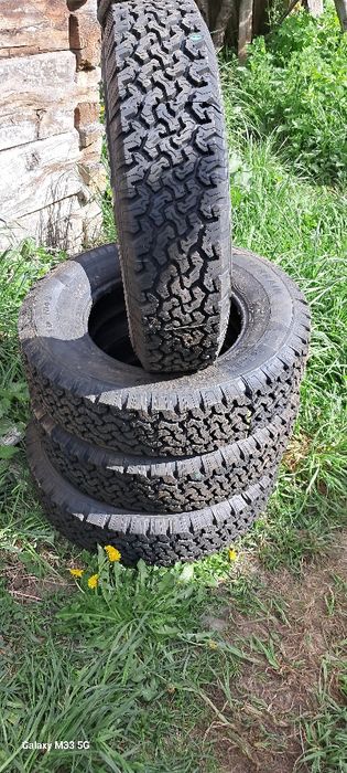 Продам нові шини 4 штуки 205/80r16.
