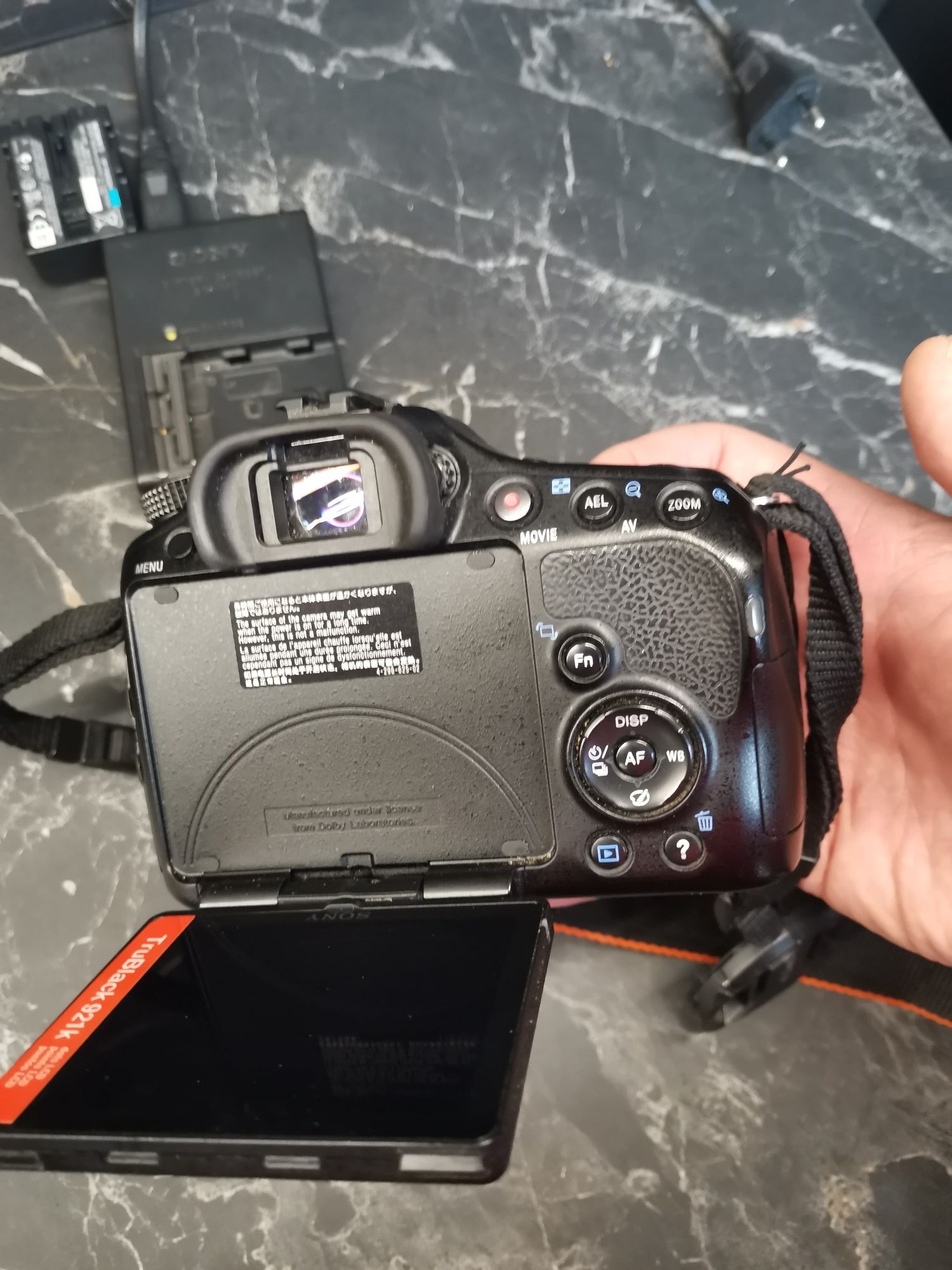 камеру Sony SLT-A57
