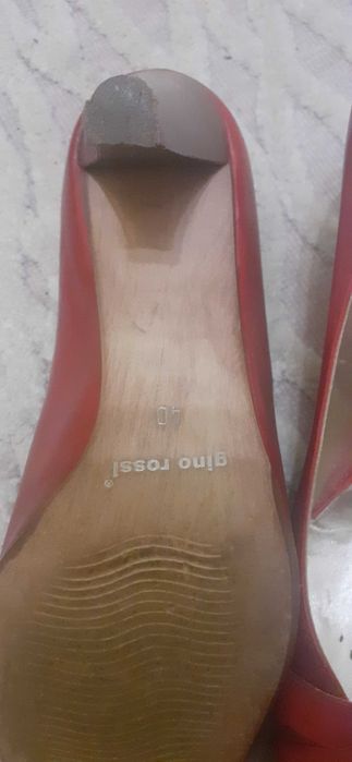 Czółenka Gino Rossi