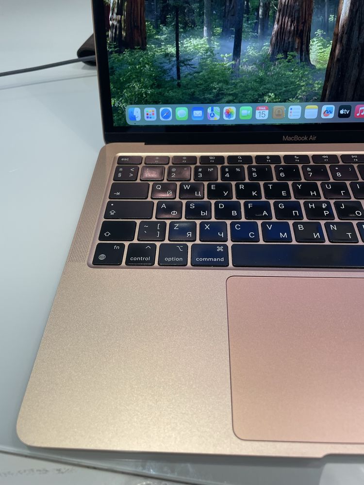 MacBook Air 13 2020 M1 8GB/256GB