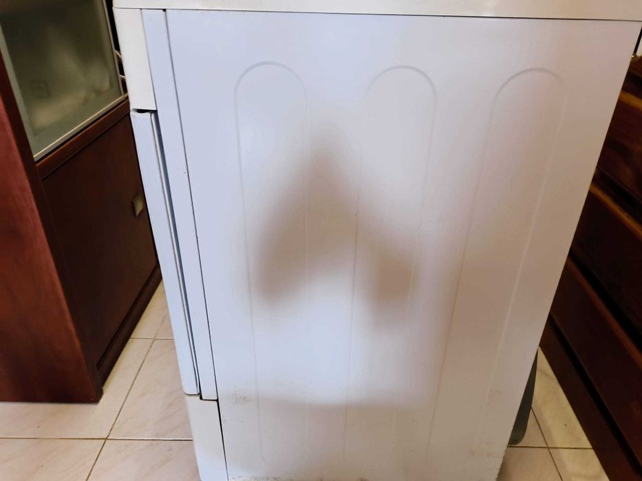 Máquina de Secar Indesit IS70CEX