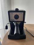 Ekspres do kawy DeLonghi EC153.B