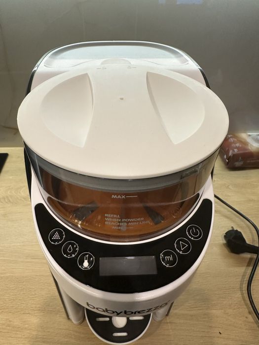 Продається Babybrezza для приготування суміші