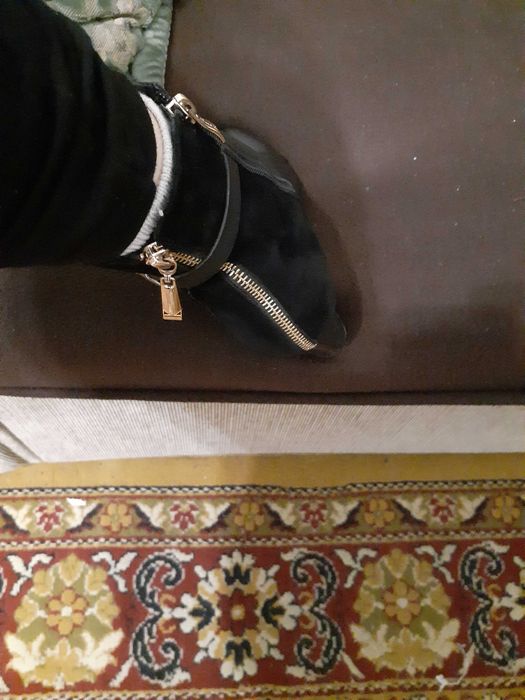 Продам ботильйоны кожа