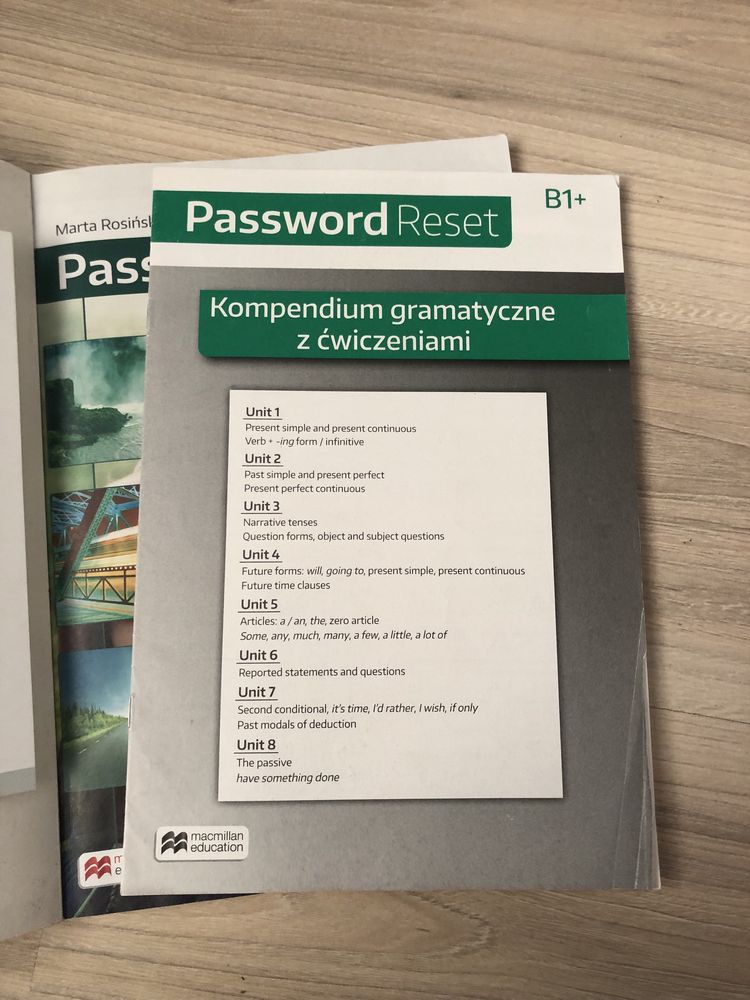 podręcznik Password Reset poziom B1+