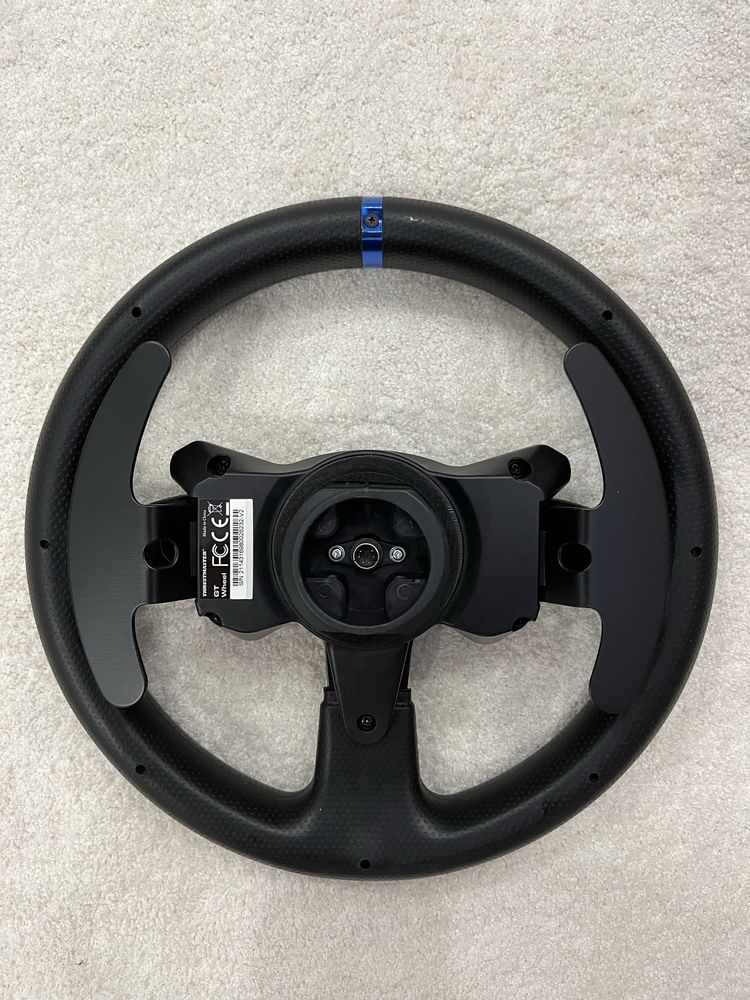 Volante Thrustmaster T300rs GT Edition