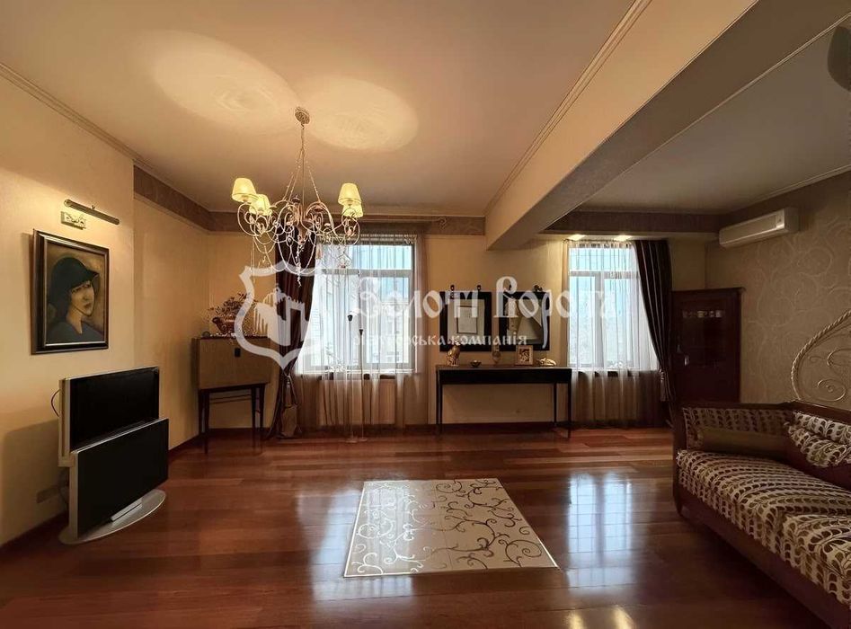 Квартира, 5к. Дизайнерський ремонт. Верхогляда, 10/10, Печерськ