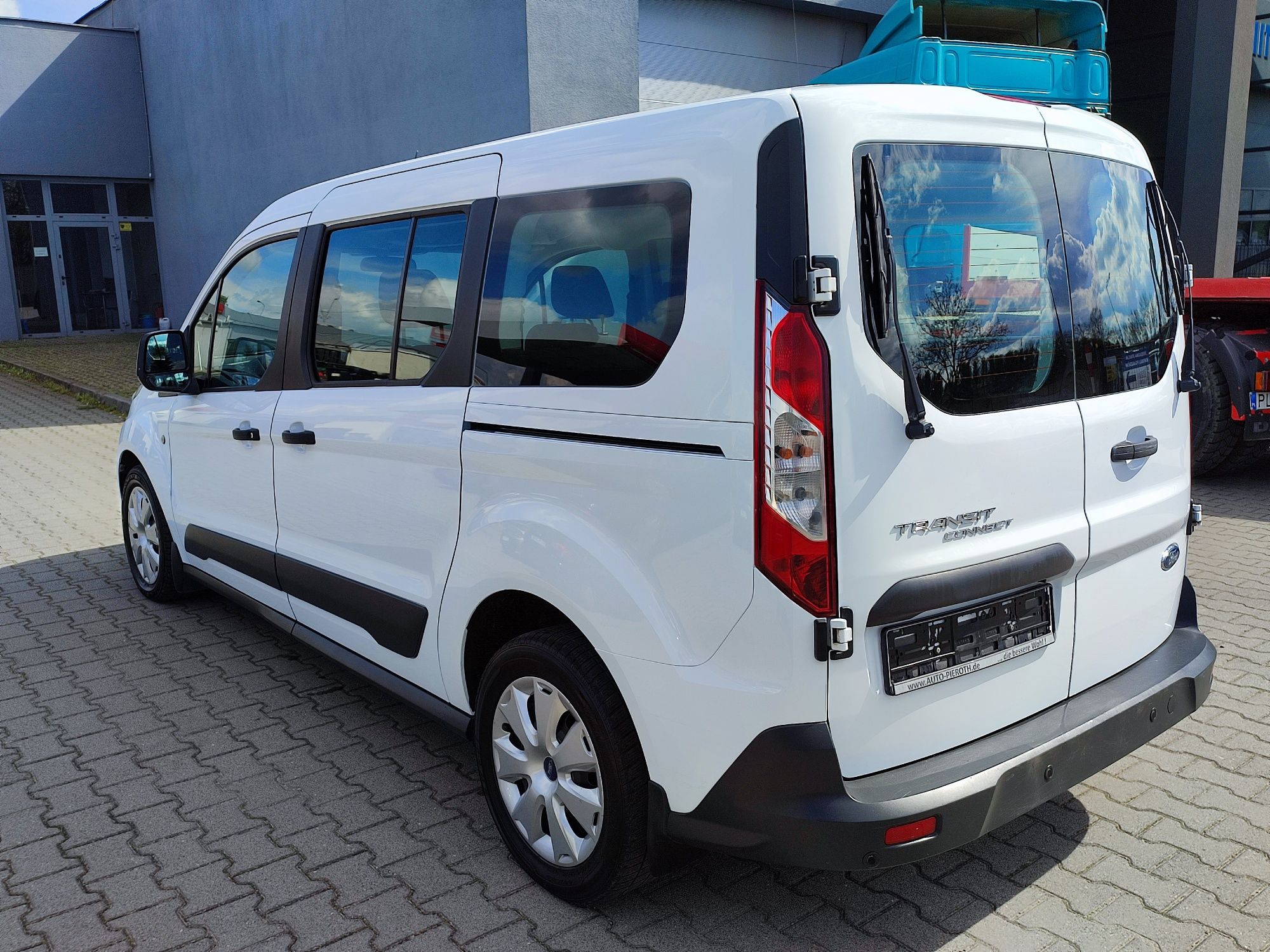 Ford Transit Connect 2017 Rok  5 osobowy Klimatyzacja 1.5 TDCi