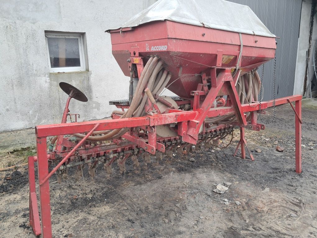 Kverneland accord pneumatic da siewnik zbożowy