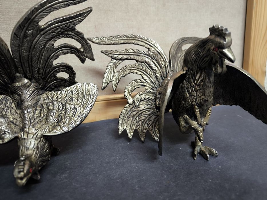 2 Galos em Estanho - Decoração