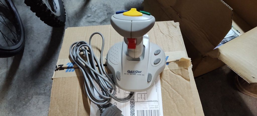 Joystick para super nintendo marca QuickShot bom estado