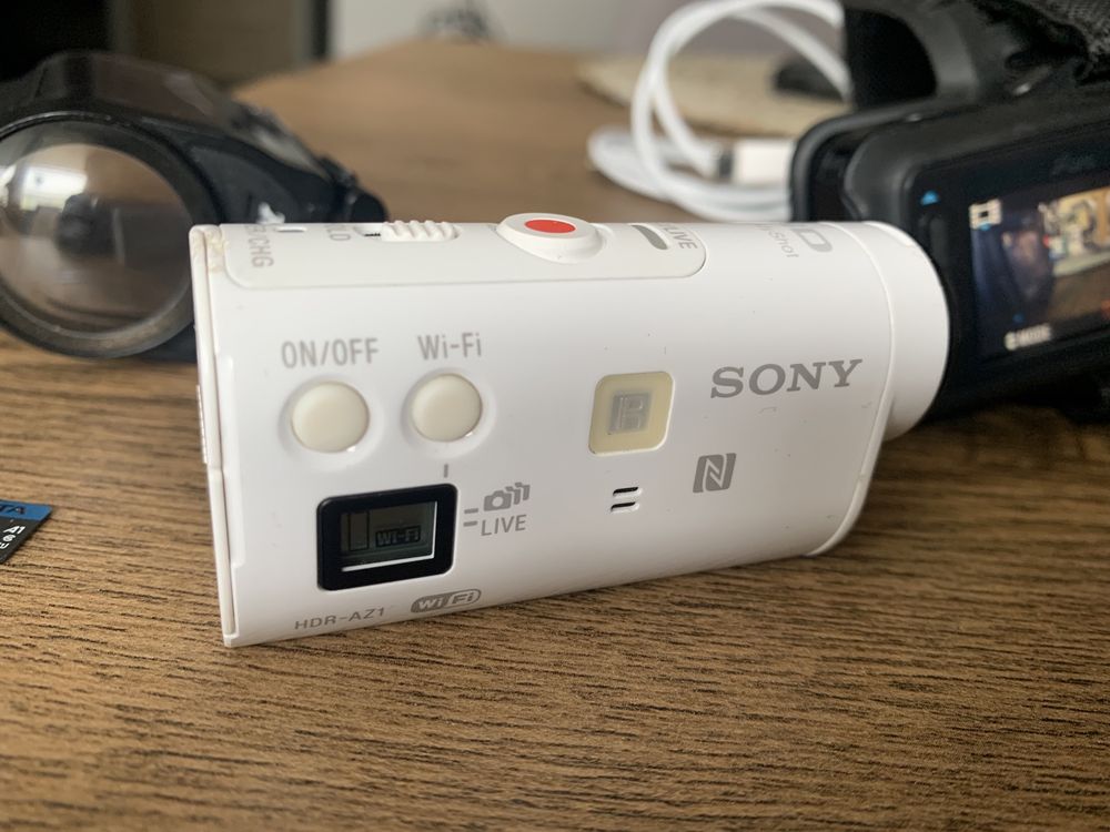 Podwodna Kamera Sony HDR-AZ1 plus LCD Sony LVR2V/Komplet!