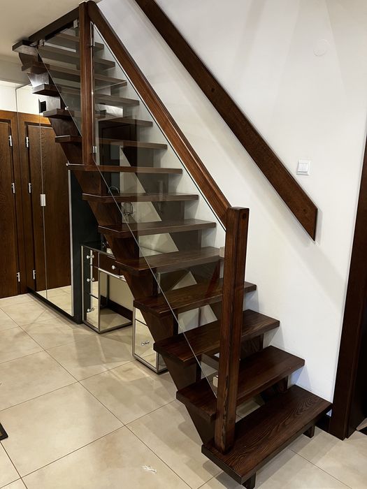 Schody Drewniane Rzeszów (Dywanowe-Samonośne-Klasyczne)