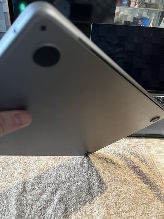 Apple MacBook Air 13 2022 M2 24Gb 512Gb