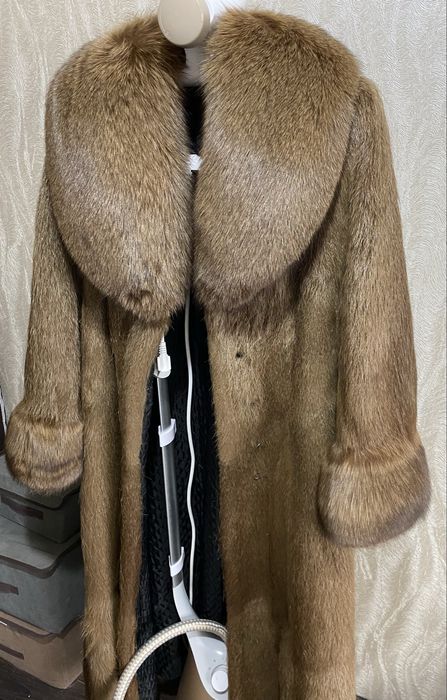 Шуба из нутрии и песца