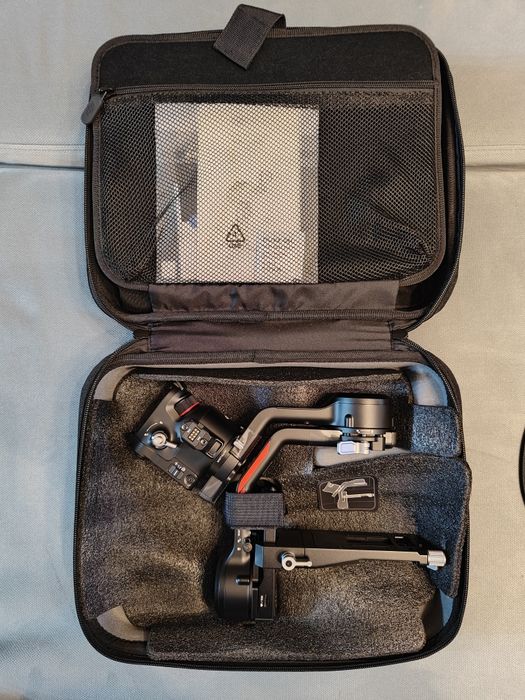Gimbal DJI RS 4 Combo