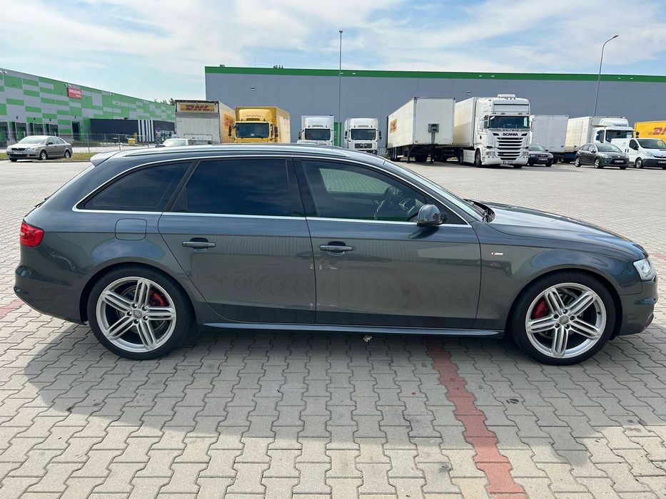 Audi A4 Avant Audi A4 2.0 TDI Quattro Line S tronic