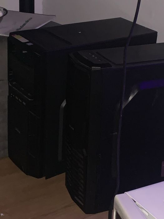 Sprzedam dwa pc sprawne