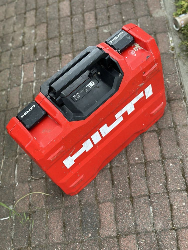 Młotowiertarka HILTI TE 30 AVR (walizka)