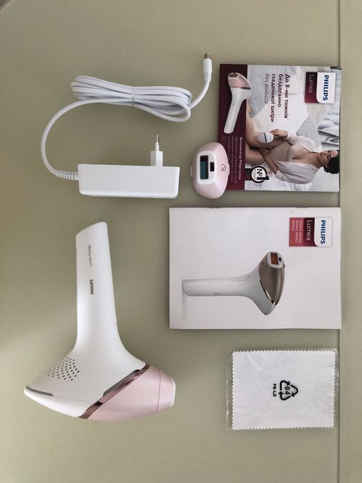 Фотоепілятор Philips Lumea