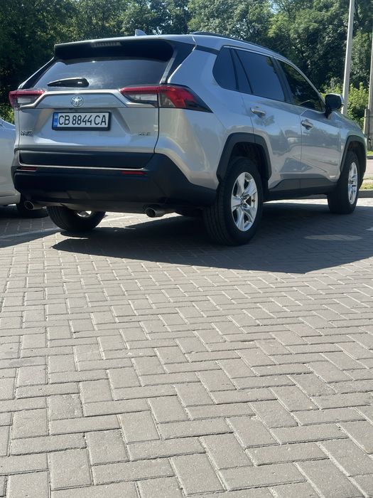 Тойота RAV 4 бензин 2.5