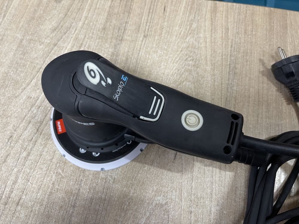 RUPES Skorpio E RX256A / безщіткова ексцентрикова машинка Рупес