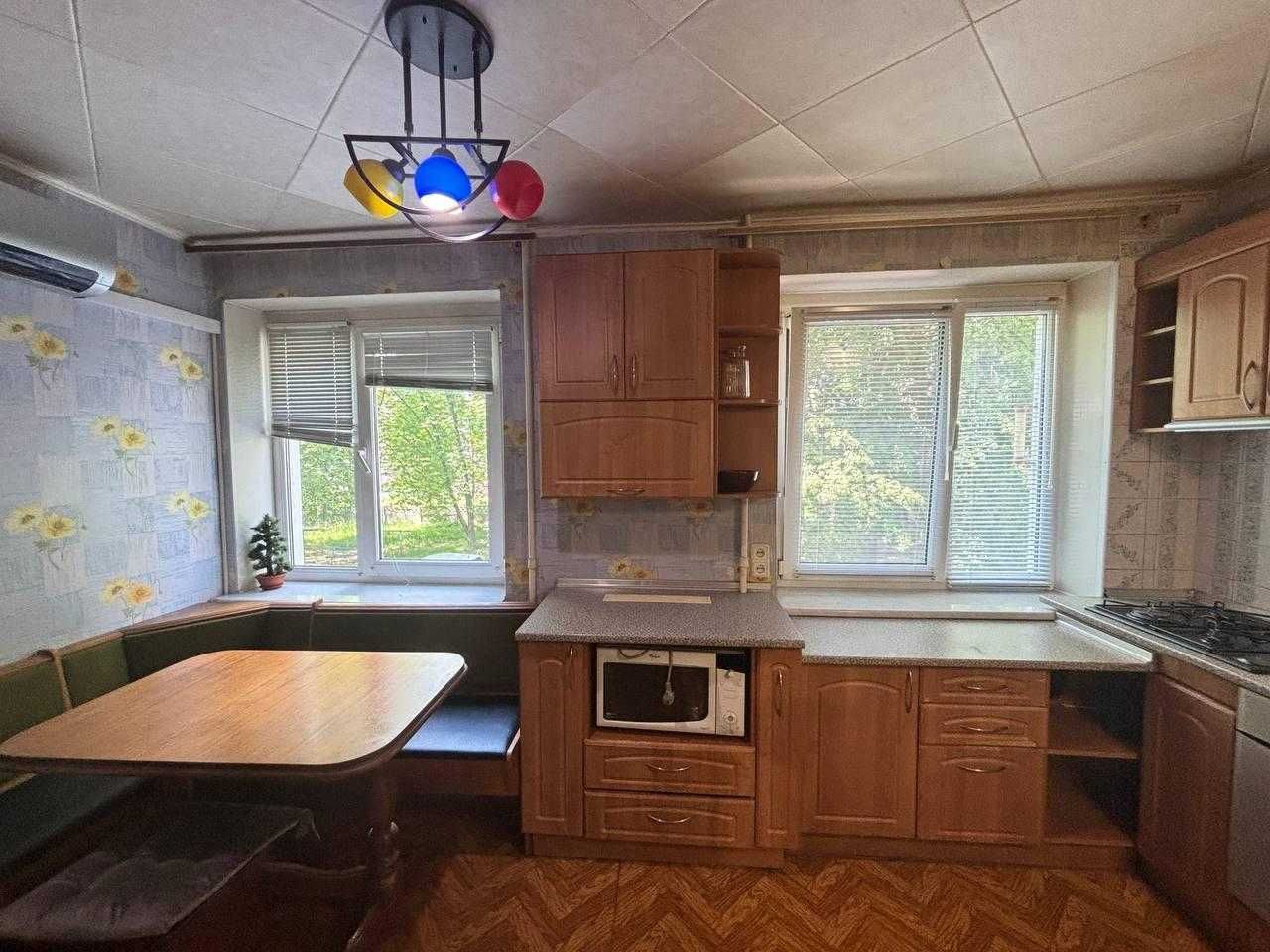 Продаж двокімнатної квартири, Алмазний (дві кімнати+ кухня-студія)