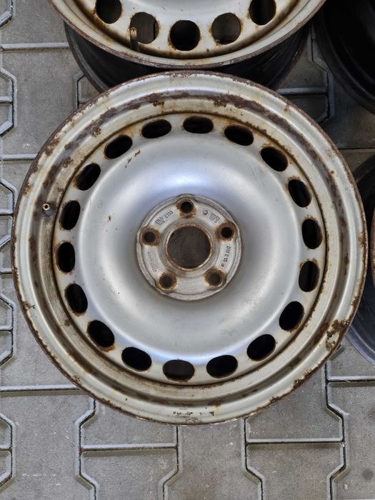 Felgi stalowe 16'' 5x112 6,5Jx16H2 ET 33 Vw Tiguan Sharan II