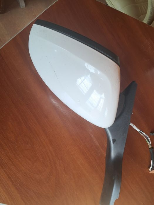 Peugeot 2008 Lusterko Prawe Lewe