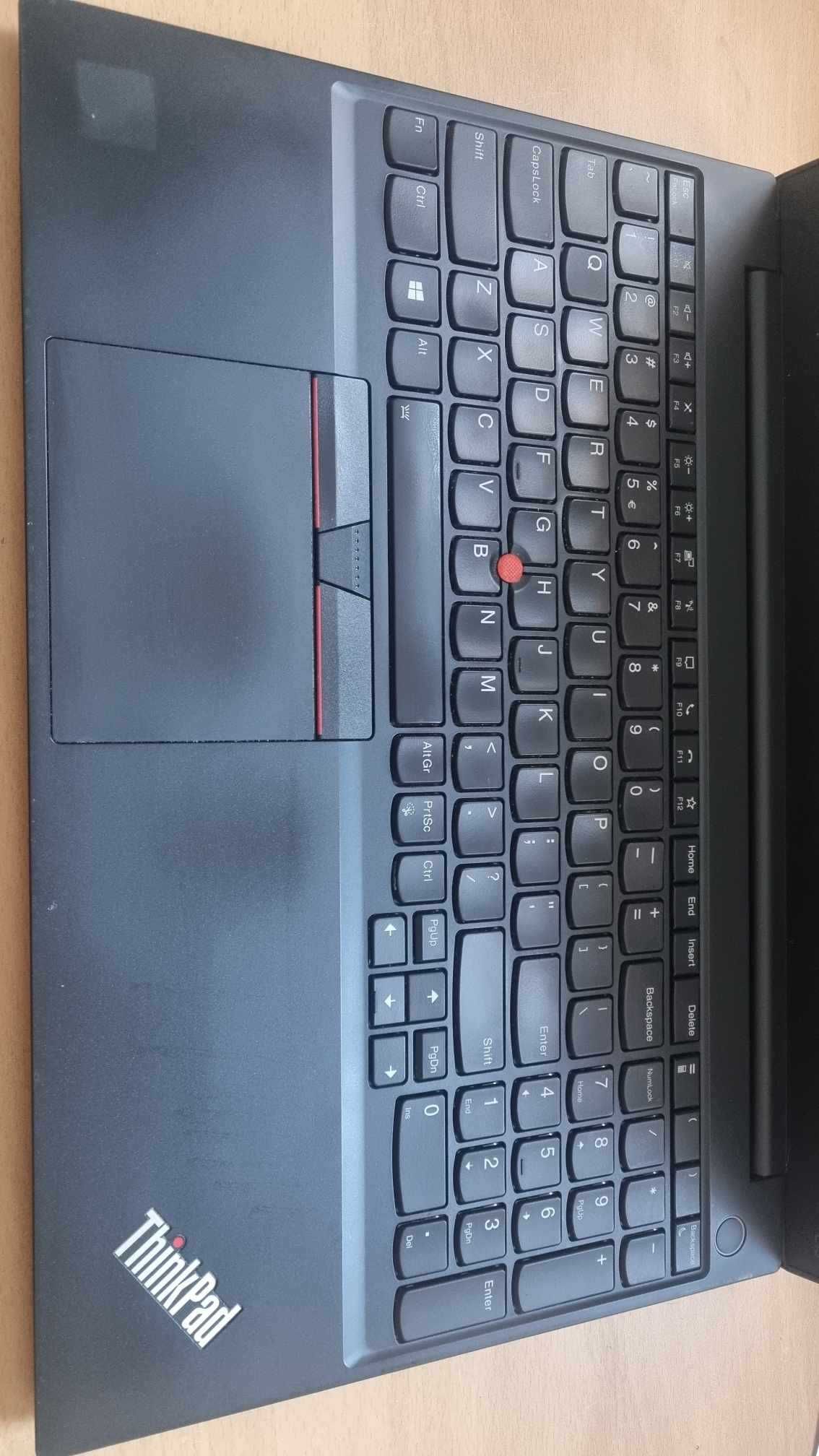 Lenovo E15 - używany, stan bdb- . I5 11gen/8GB/SSD512GB m.2/Win10