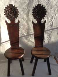 Conjunto de 2 Cadeiras africanas