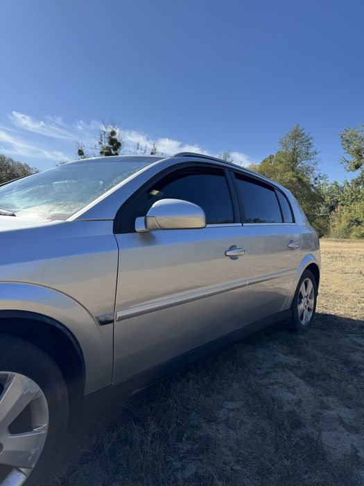 Продам opel vektra syhnum