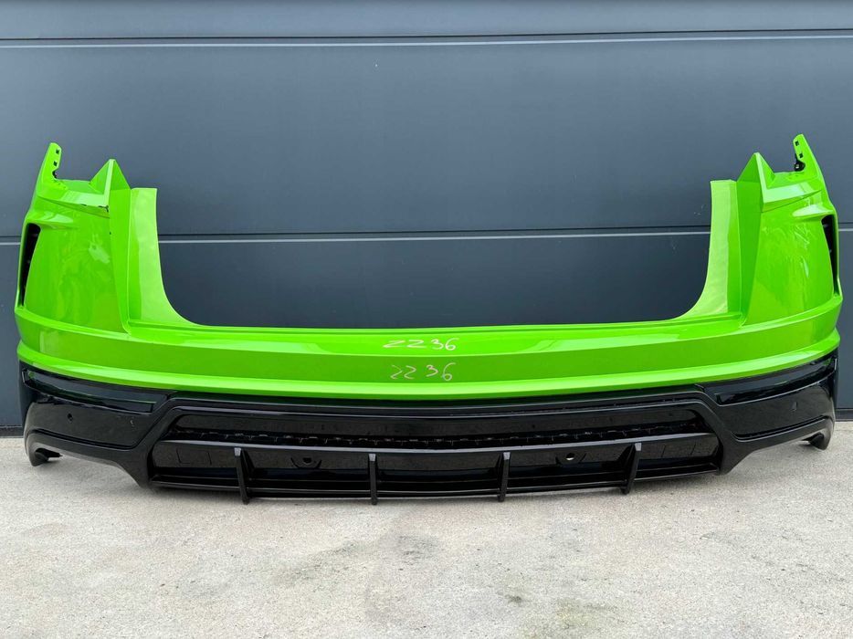 Бампер задний зад Lamborghini Urus разборка