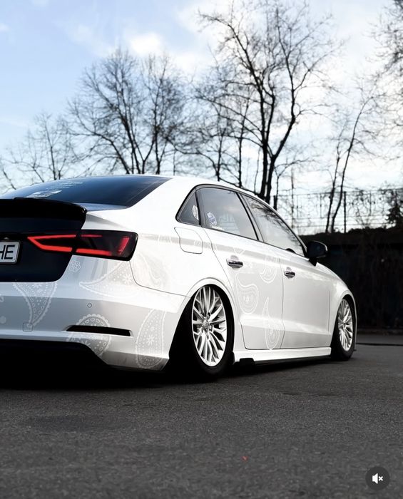 Продам Audi A3 8v 2.0 tdi официал,первый владелец