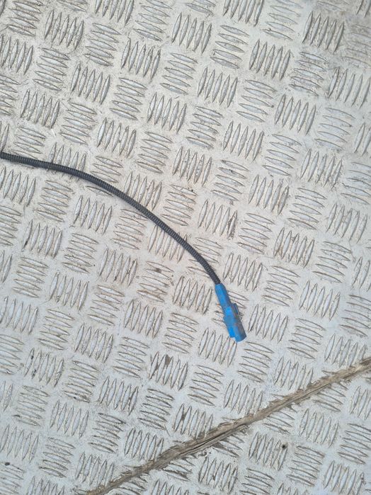 Opel Crossland 1.2 THP lift mcpherson zwrotnica lewy przód automat