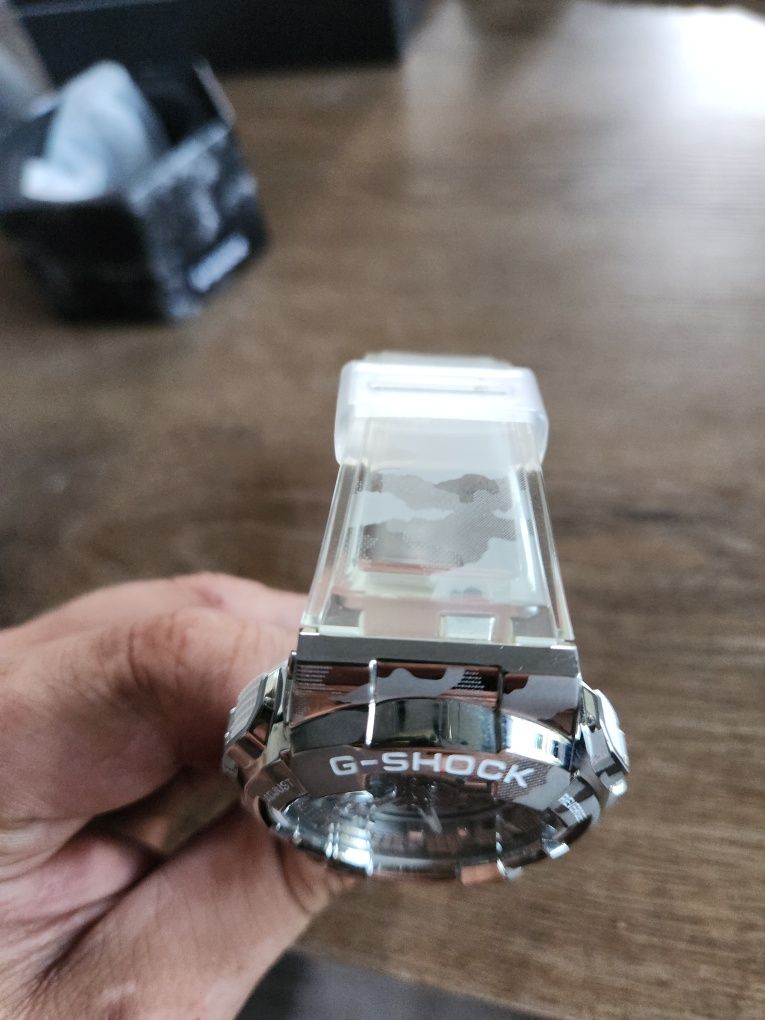 Casio G-shock GM- 110SCM- 1AER super stan full set