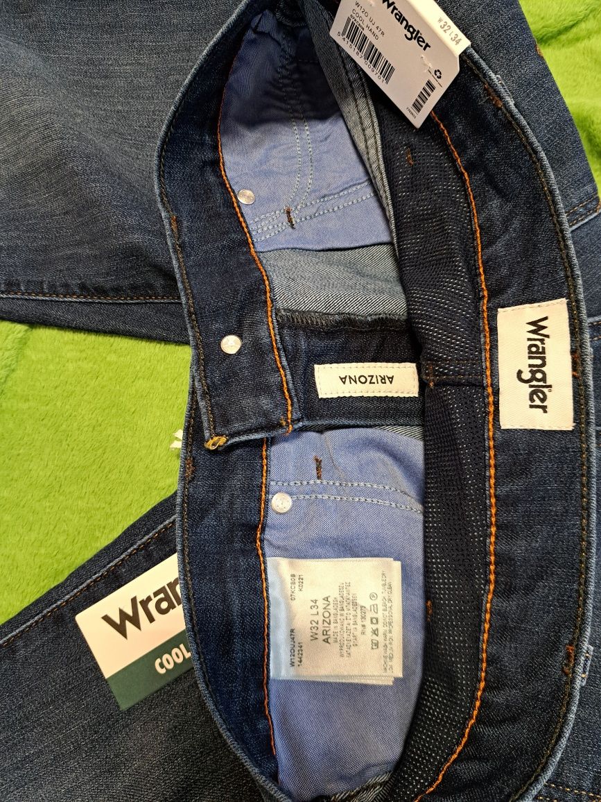 Чоловічі джинси Wrangler