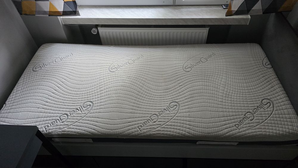 Sprzedam Materac Sprężynowy Kieszeniowy 90x200x21