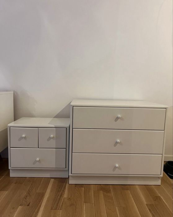 Zestaw 2 białych komód Huldta– solidne, z szufladami