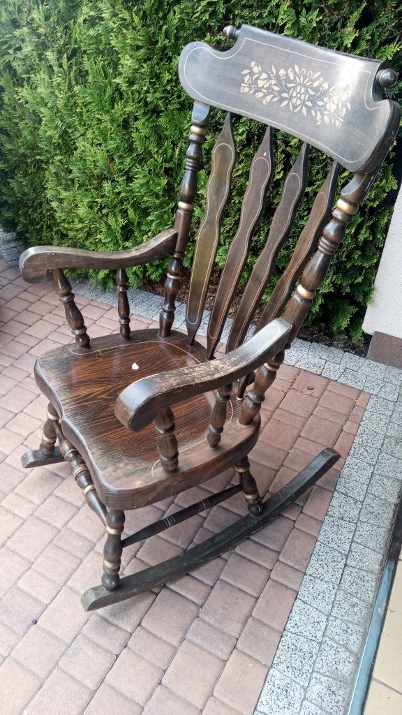 Fotel bujany/krzeslo bujane Antyk drewno dębowe