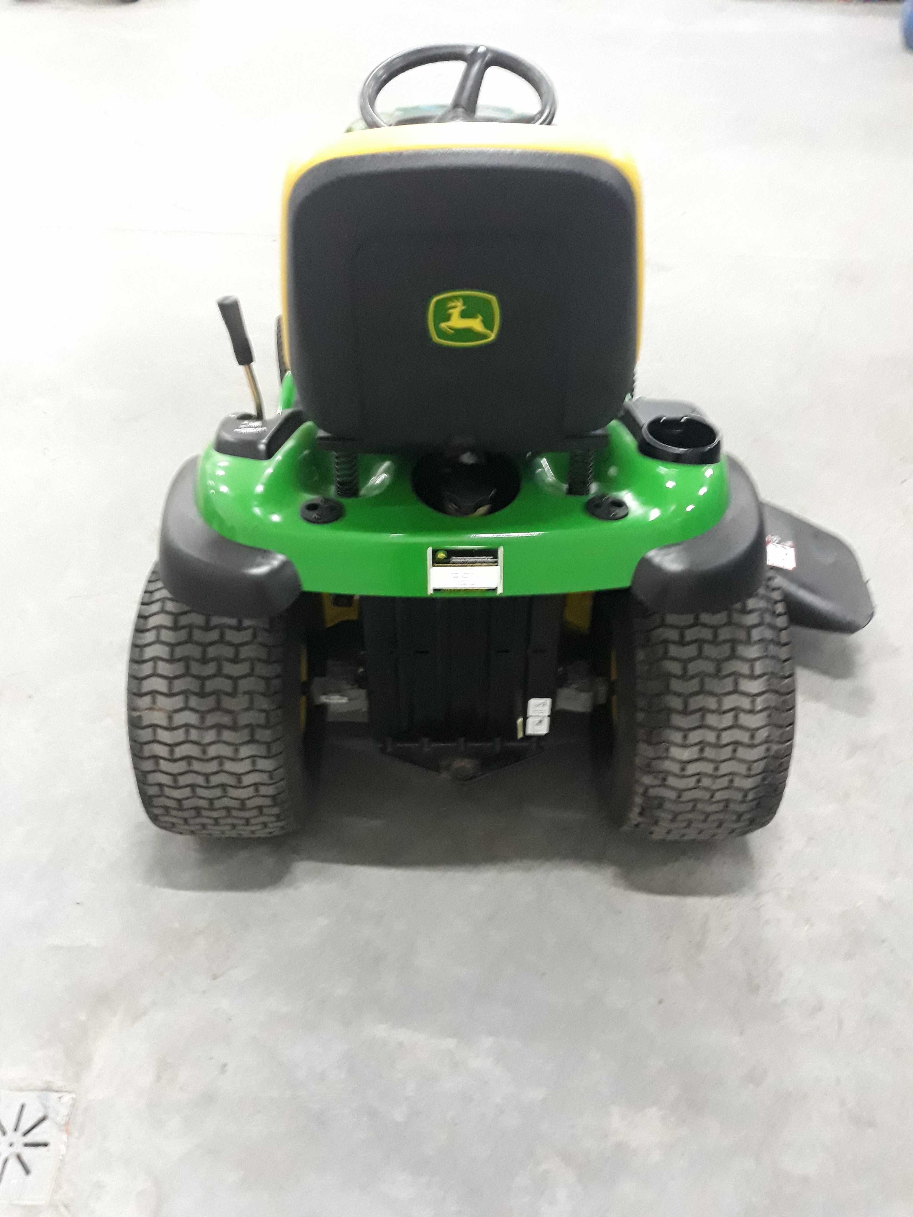 Kosiarka Traktorek John Deere  D140