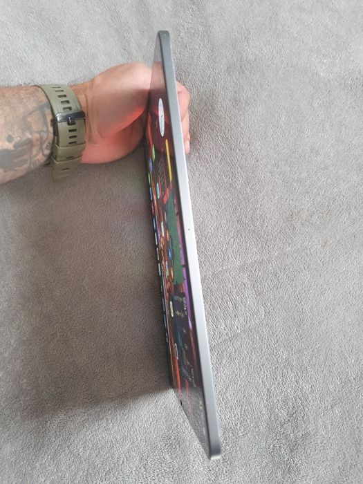 Продам ipad 11 pro m1