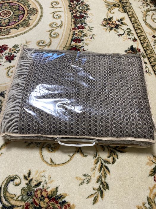 шерстяной теплый плед