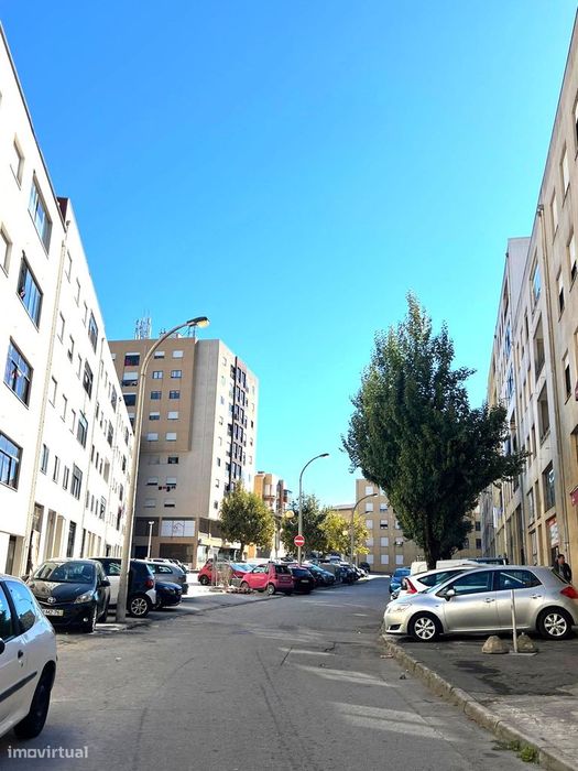 Braga Quinta dos Apóstolos, Garagem c/ 27m2