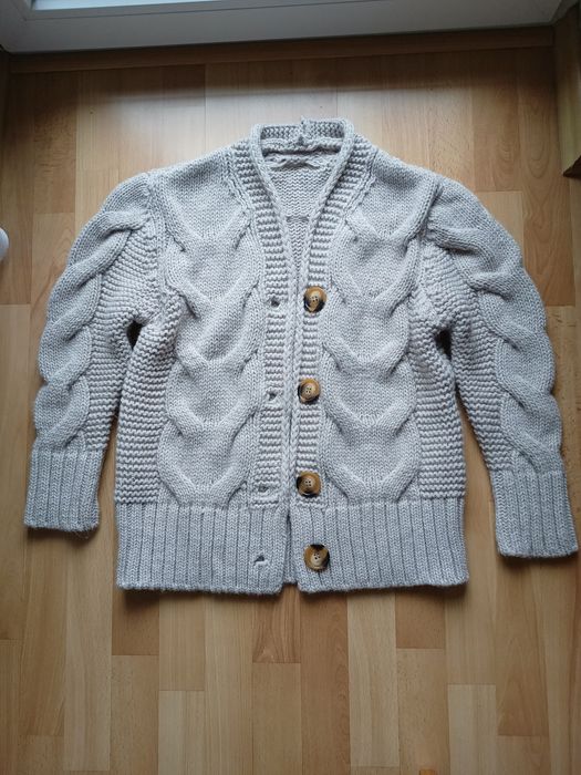 Sweter damski bardzo ciepły, mięciutki, wygodny jasny beż