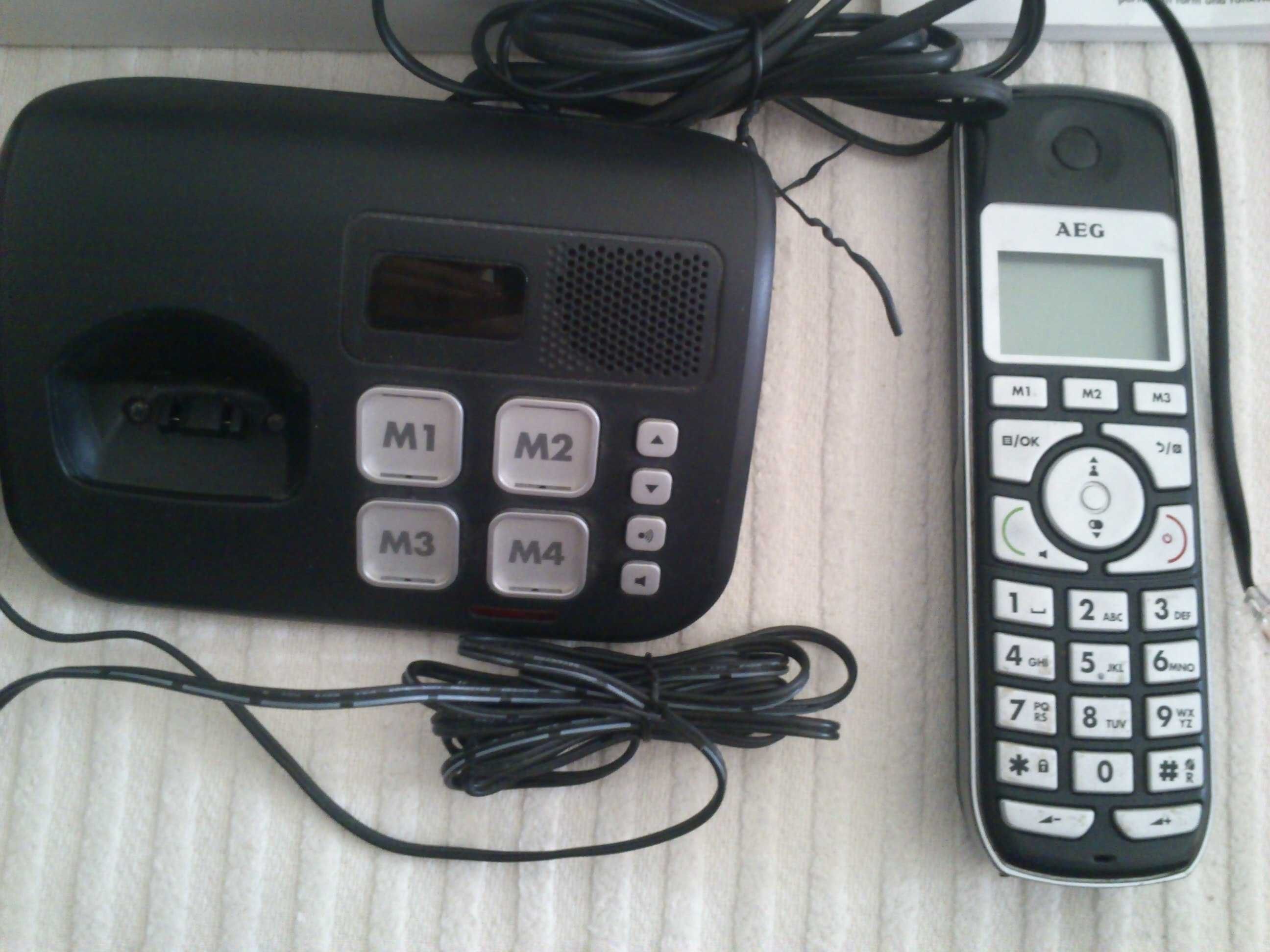 AEG Telefone rede fixa s/ fio, VOXTEL S120, c/instruções defeito visor