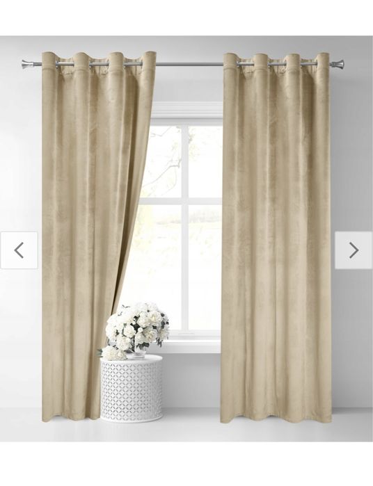 Beżowa zasłona welwetowa kółka 140cm x 250cm Eurofirany