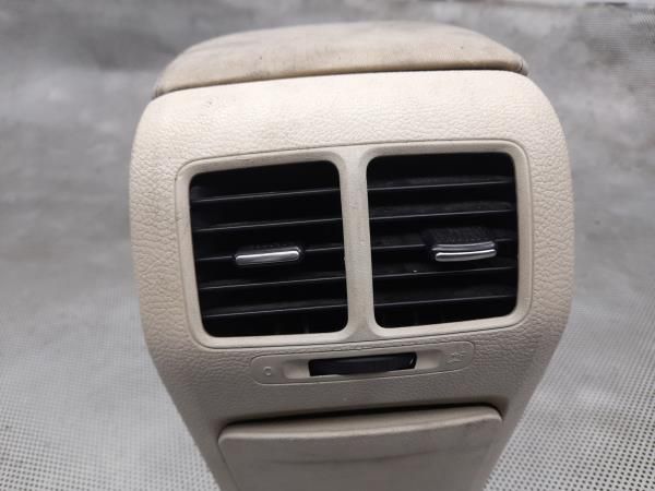 Apoio de braço VOLKSWAGEN Golf VI (5K1)